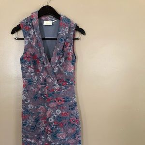 Sleeveless floral dress